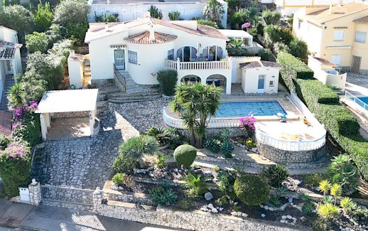 Hübsche und gepflegte 2 Schlafzimmer Villa mit Meerblick und Pool Rafol de Almunia 03789 - Immolocal.de