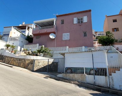 Schöne 3 Schlafzimmer Villa mit fantastischem Panoramablick auf das Orba Tal Sanet y Negrals 03769 - Immolocal.de