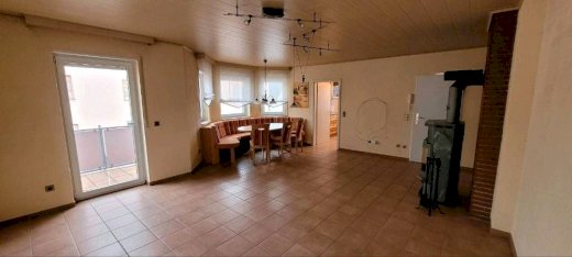 *Helle 3 Zimmer-Wohnung mit Balkon!* Stockstadt am Main 63811