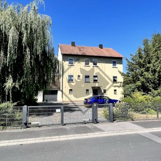 *Zweifamilienhaus mit großen Garten in ruhiger Lage!* Gemünden am Main 97737