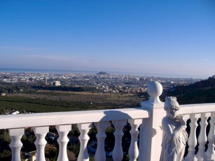 Villa mit beeindruckender Aussicht auf das Meer und Panoramablick auf die Küste Campello 03560