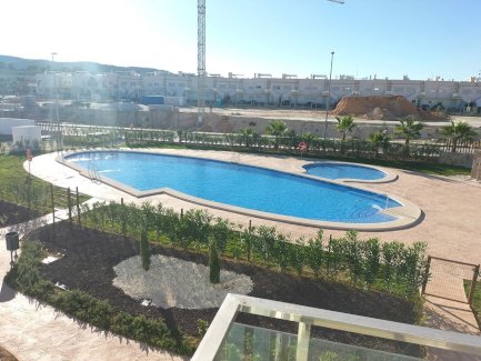 Appartements mit 2 Schlafzimmern, 2 Bädern und Meerblick in abgeschlossener Anlage mit Gemeinschaftspool direkt am Strand Denia 03700
