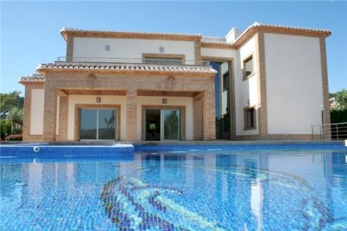 Neuwertige Luxusvilla mit Überlaufpool, Gästewohnung, Meersicht und Garage Javea 03730 - Immolocal.de