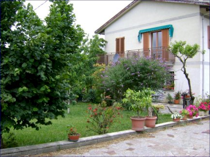 ***Schönes Haus zur Nutzung als B&B in Umbria Spello casale, sucht neuen Eigentümer*** Spello 06038 - Immolocal.de