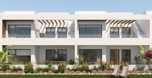 Moderne Erdgeschoss-Wohnungen mit 3 Schlafzimmern, 2 Bädern, Klimaanlage, Alarmanlage und Gemeinschaftspool nur 250 m vom Meer Torrevieja 03180 - Immolocal.de